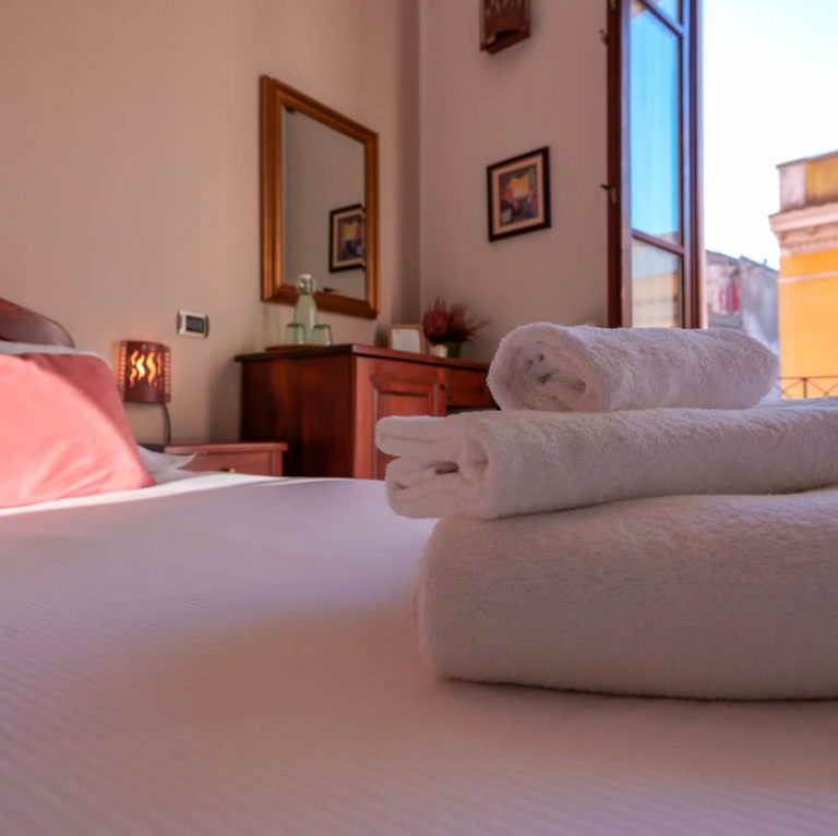 affittacamere sa domu cheta cagliari sardegna smart card